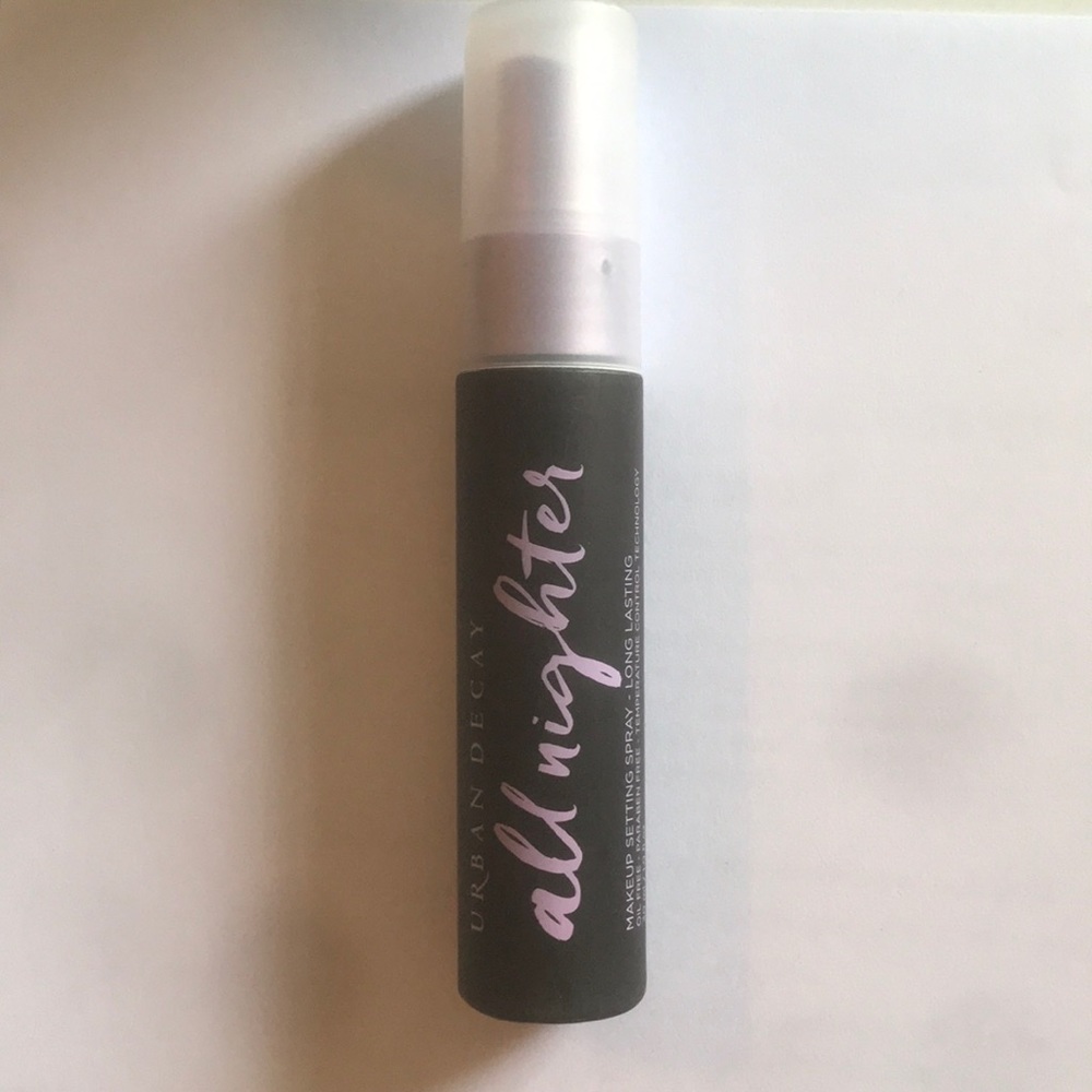 Urban Decay All-nighter setting spray